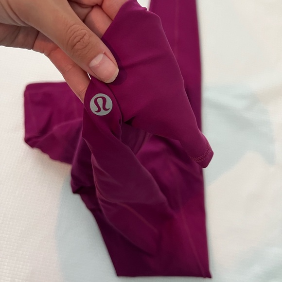 Lululemon Fast and Free High-Rise Tight 25" in Magenta Purple - Picture 4 of 9